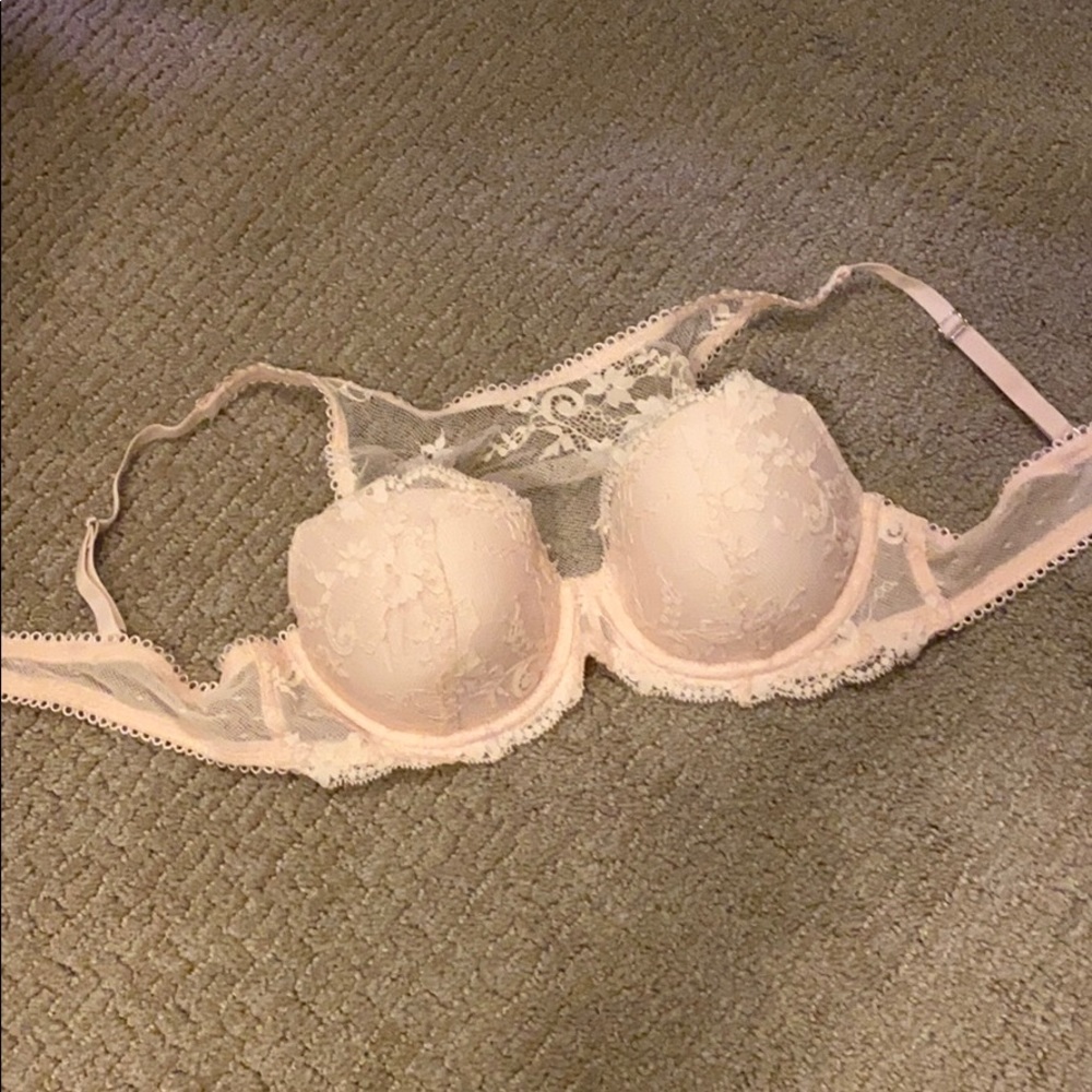 VS Bra